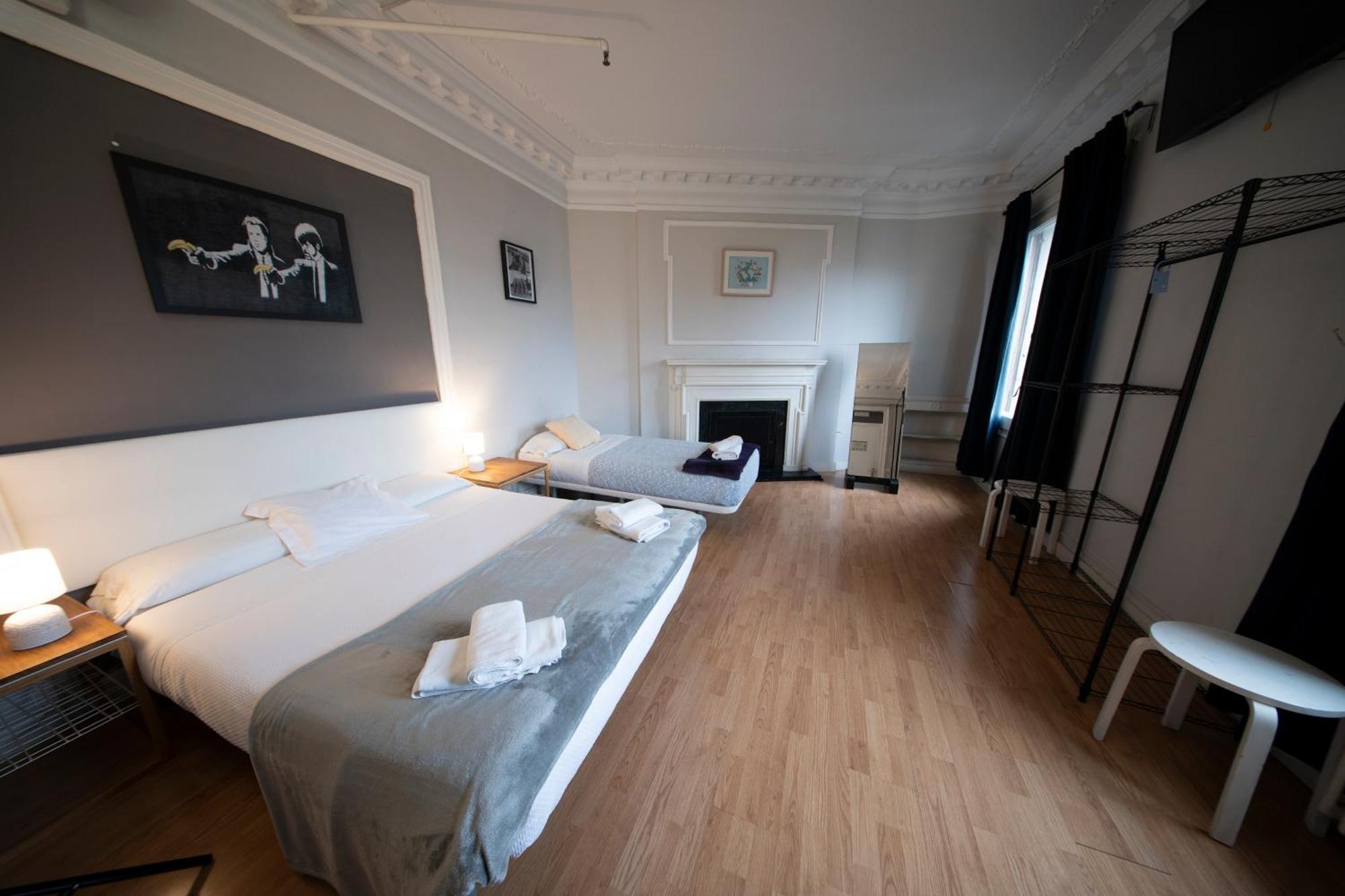 Wow Hostel Barcelona Exterior foto